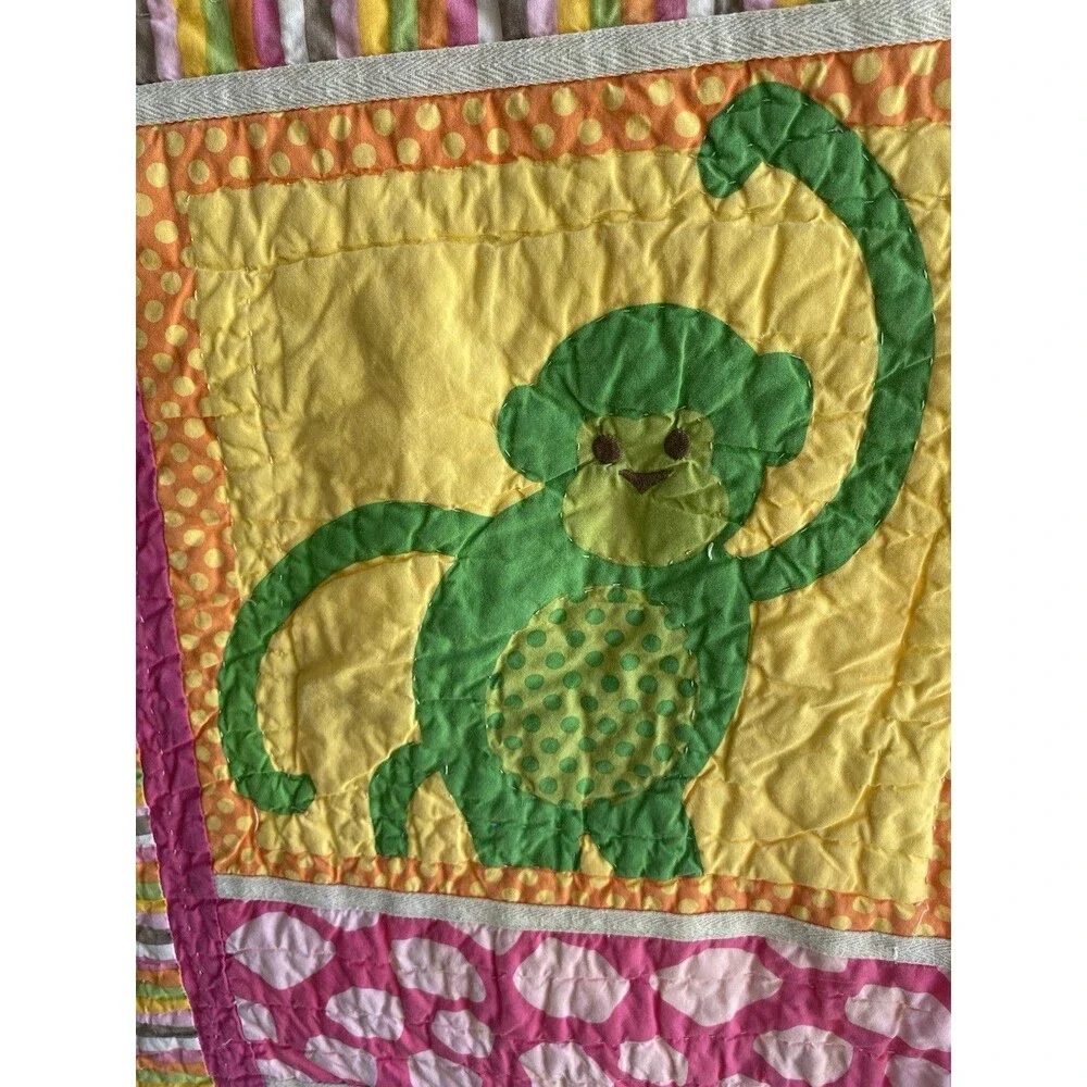 Circo Target Twin Quilt Wild Safari Jungle Animal Patchwork Textured Applique